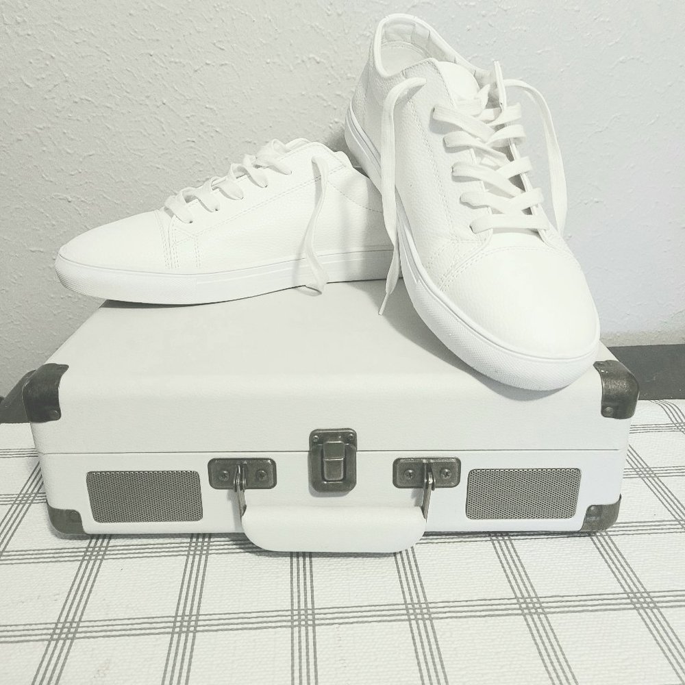 Steve Madden Men Canvas Shoe